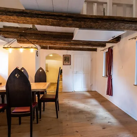 Wohnen Auf Der Ritterburg Tatil Evi Haßmersheim