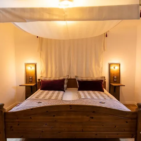 בית נופש Wohnen Auf Der Ritterburg Haßmersheim