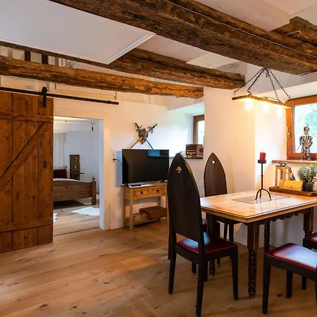 בית נופש Wohnen Auf Der Ritterburg Haßmersheim