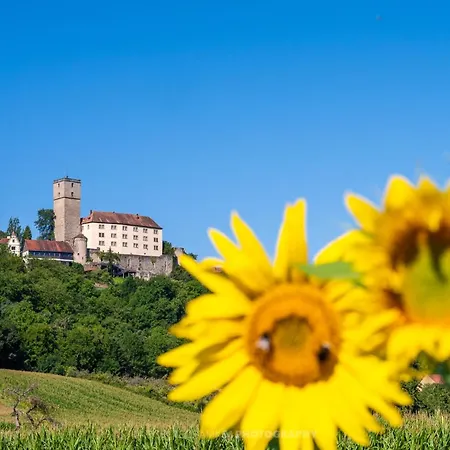בית נופש Wohnen Auf Der Ritterburg *