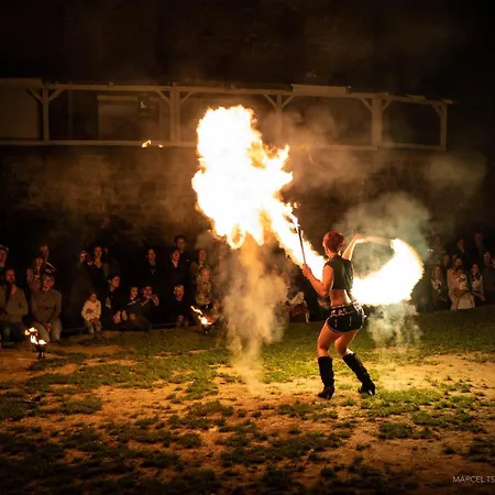 Wohnen Auf Der Ritterburg *