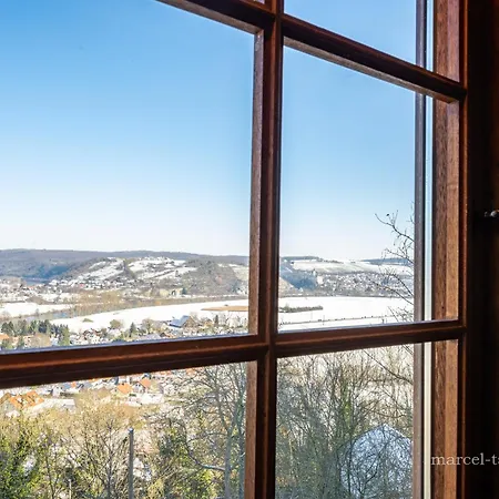 Wohnen Auf Der Ritterburg Haßmersheim